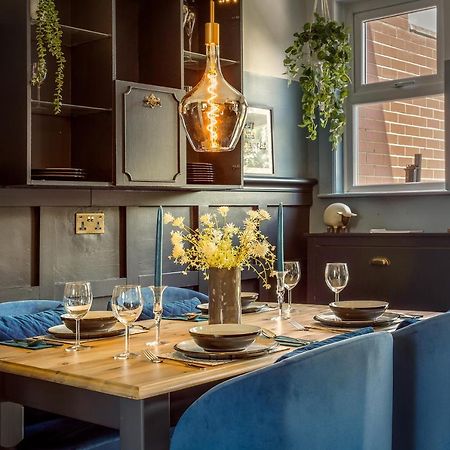 Stylish Romantic Country Escape Near Chester Christleton Ngoại thất bức ảnh